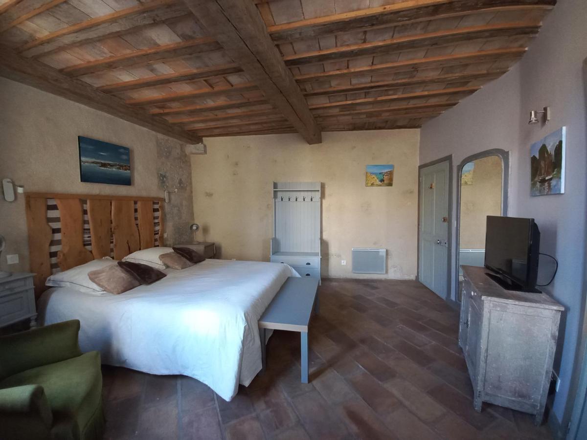 La Casa De Boulbon Hotel Екстериор снимка