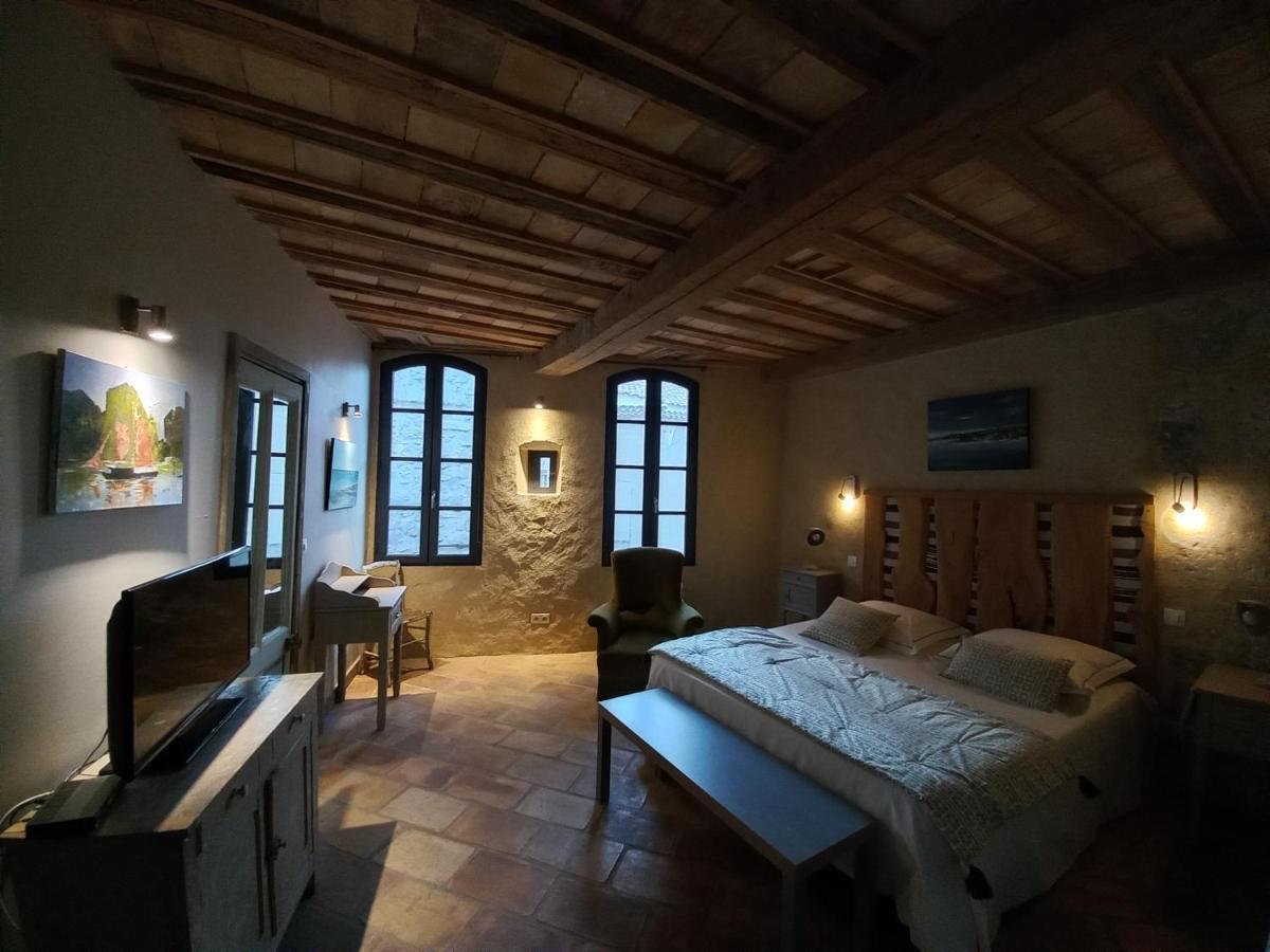 La Casa De Boulbon Hotel Екстериор снимка
