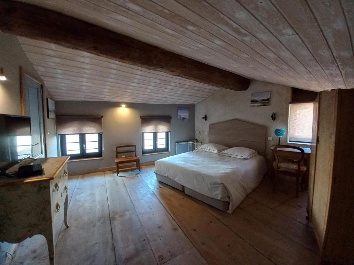 La Casa De Boulbon Hotel Екстериор снимка