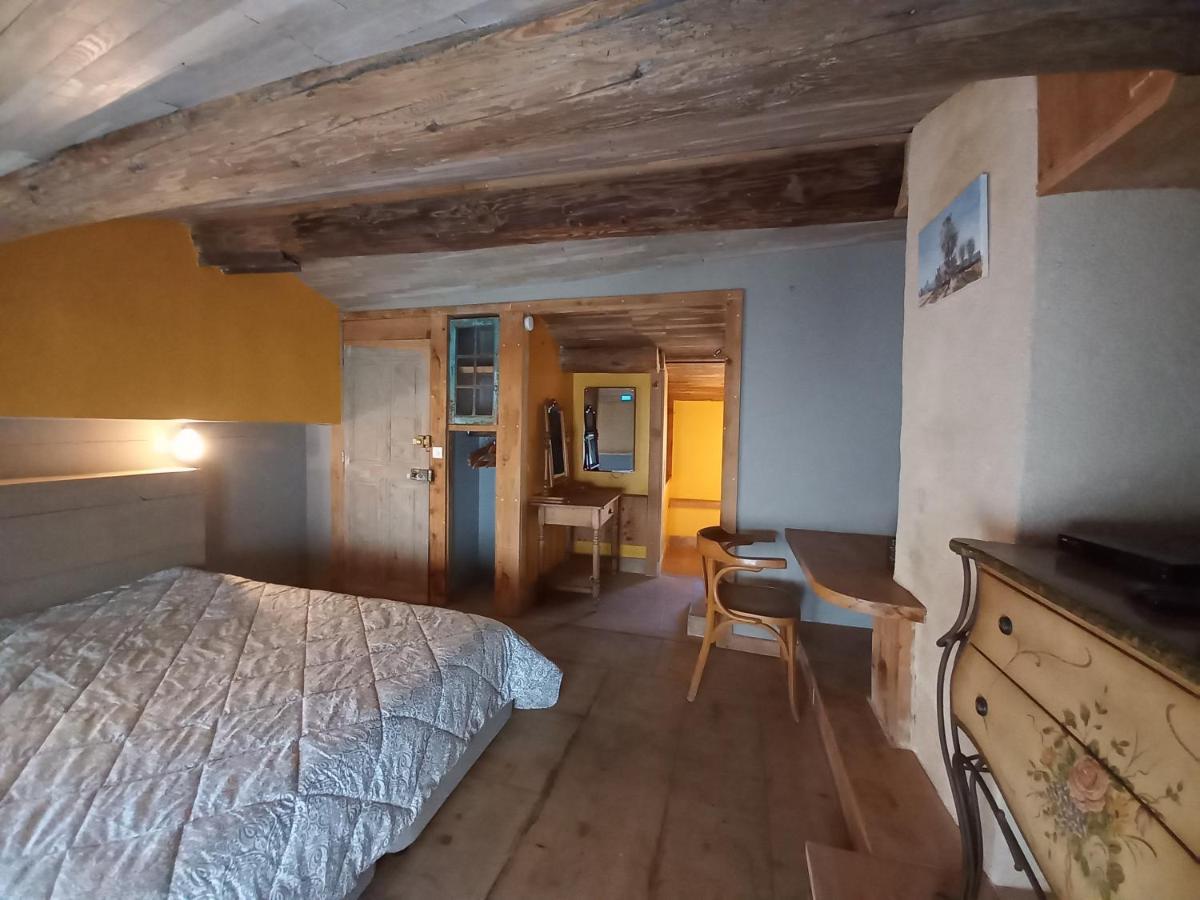 La Casa De Boulbon Hotel Екстериор снимка