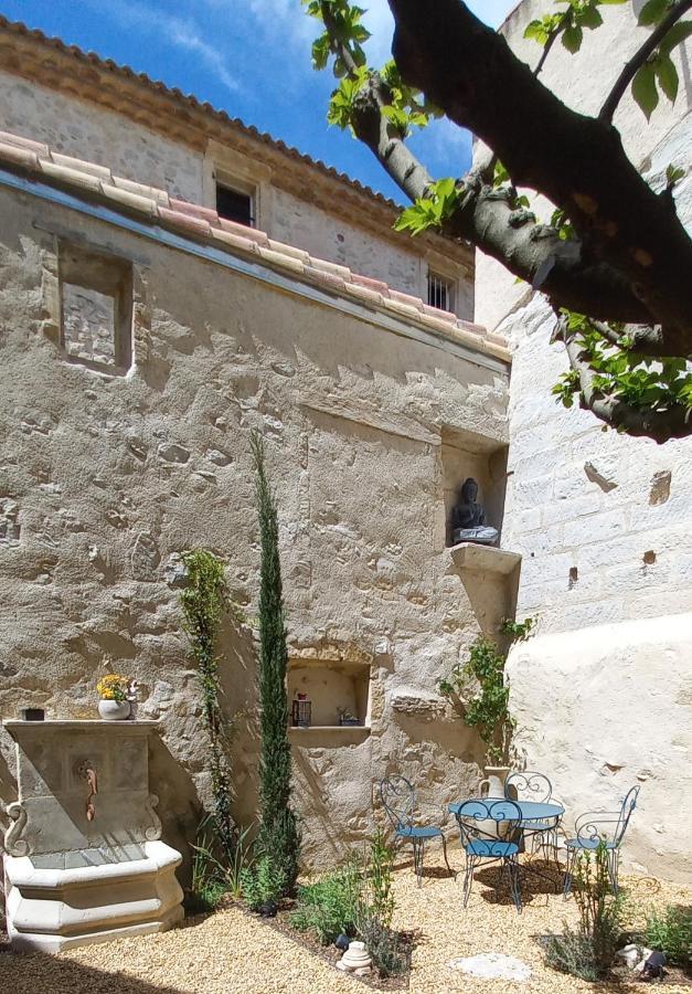 La Casa De Boulbon Hotel Екстериор снимка