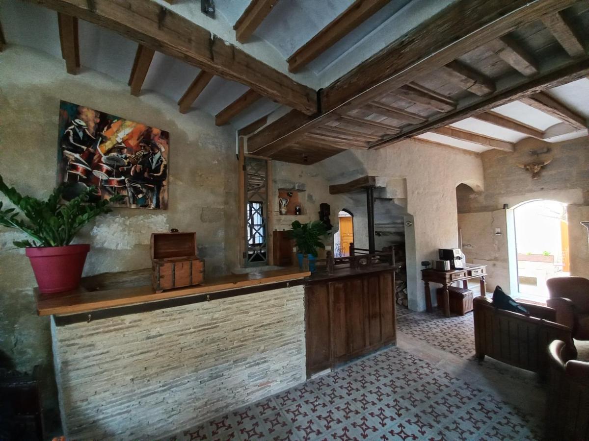 La Casa De Boulbon Hotel Екстериор снимка