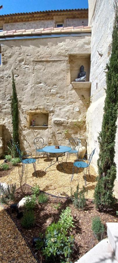 La Casa De Boulbon Hotel Екстериор снимка